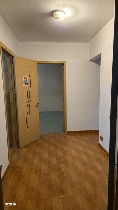 Vanzare apartament 3 camere Drumul Taberei
