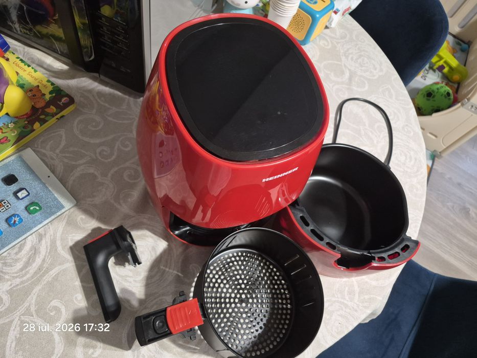 Friteuza cu aer cald Heinner AirFryer Nelle Digital RD HAF-1250DRD