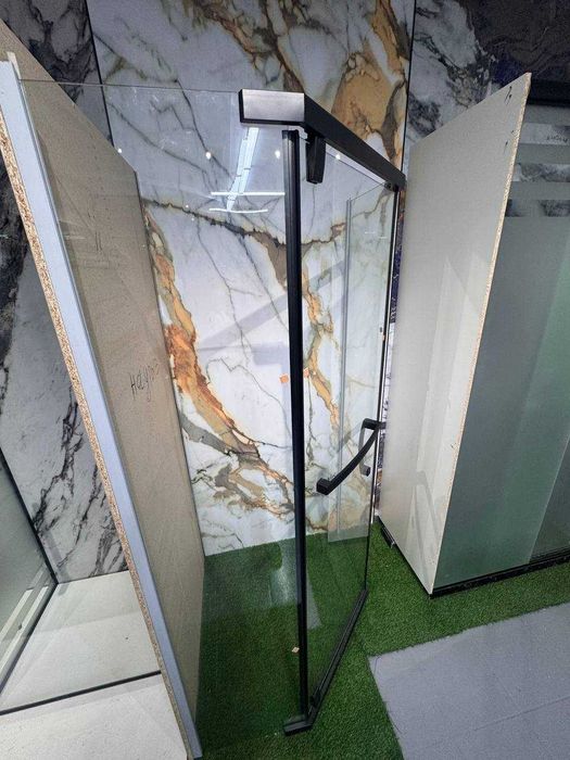 Душевые кабинки по акции!