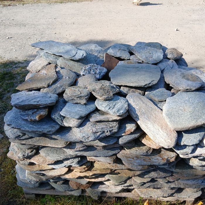 Vand  piatra pentru  placat la cel mai bun pret de pe piata cei intere