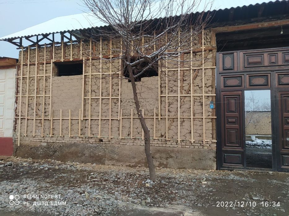 Fasad va sokol plitkalari ishlab chiqiarilmoqda