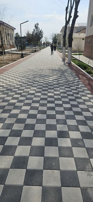 Тротуарная плитка (брусчатка) вибропрессованая.