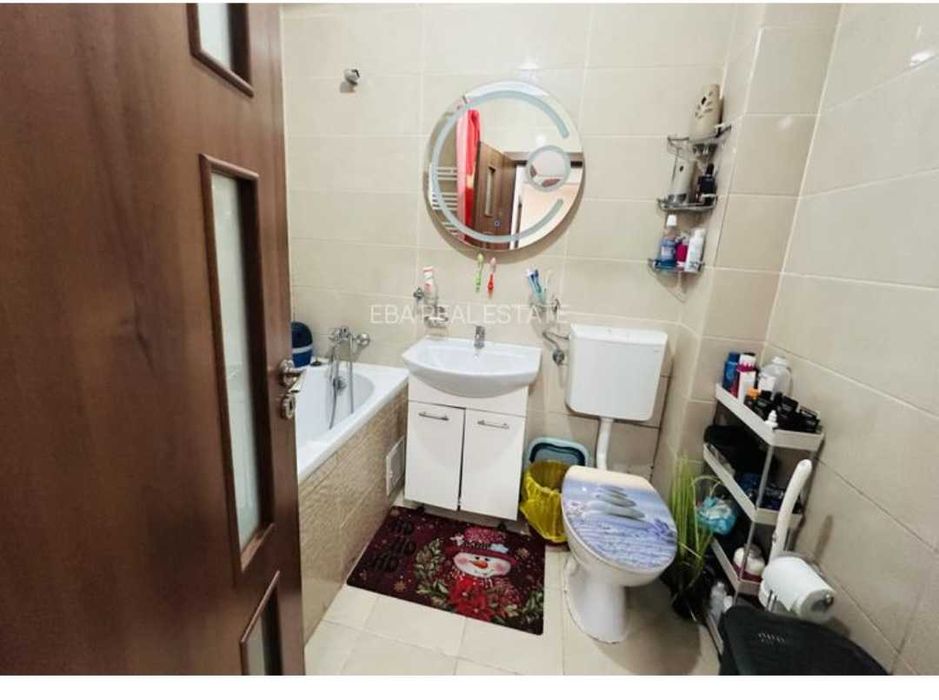 Apartament 2CAMERE de vanzare (proprietar)