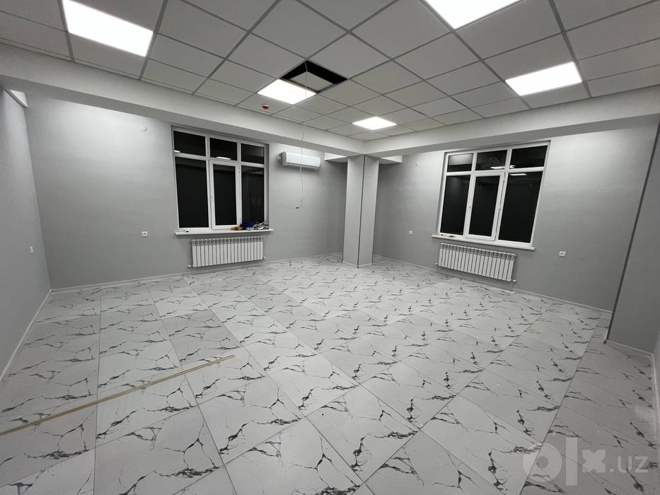 Аренда под офис 40кв.м 2 минут от метро Айбек! 25$ за м2 1000у.е