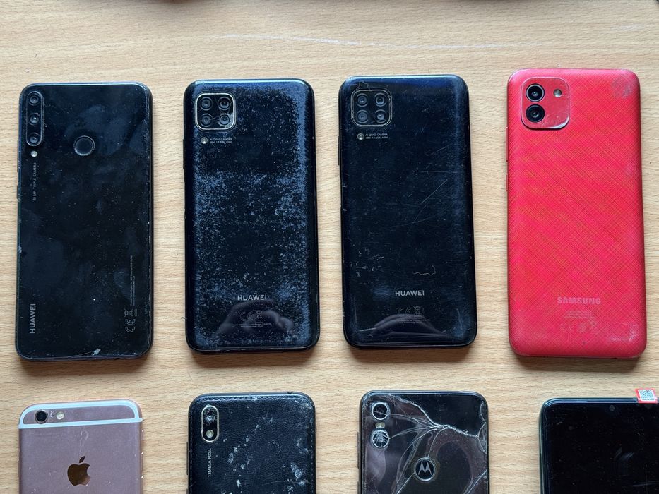 За части Samsung / Huawei и други
