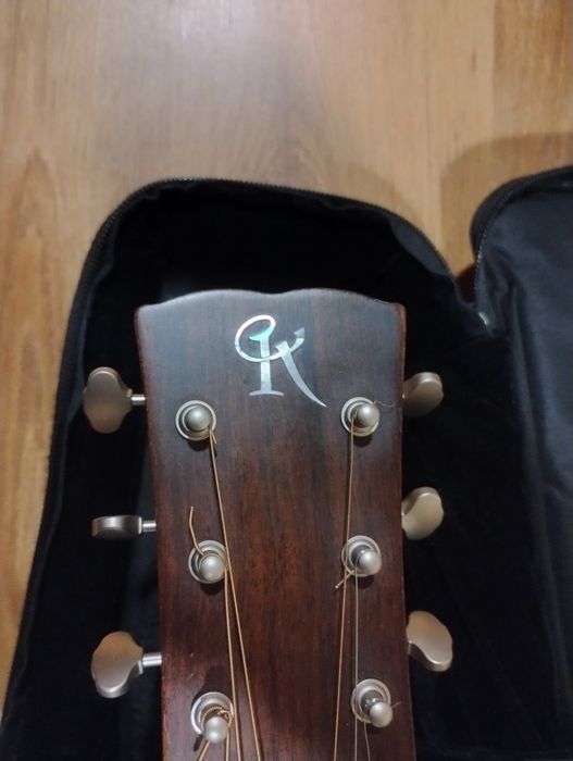 Ел.акустична китара"Kremona М25Е"
