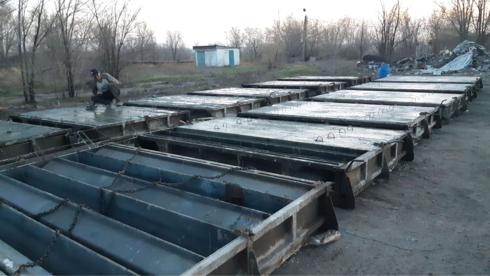 Продаются ЖБ формы для бордюров