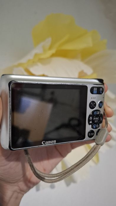 Компактен дигитален фотоапарат Canon PowerShot A3000
