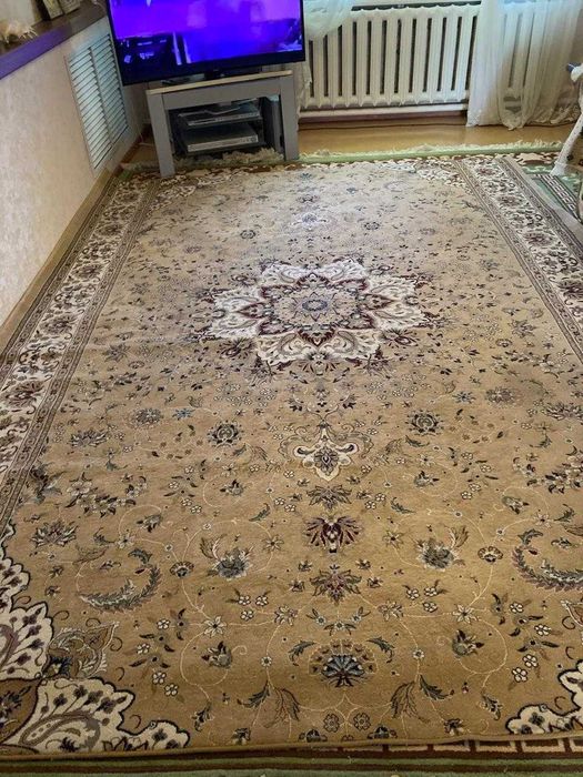 Продам ковер с выпуклым рисунком, Турция  2/4