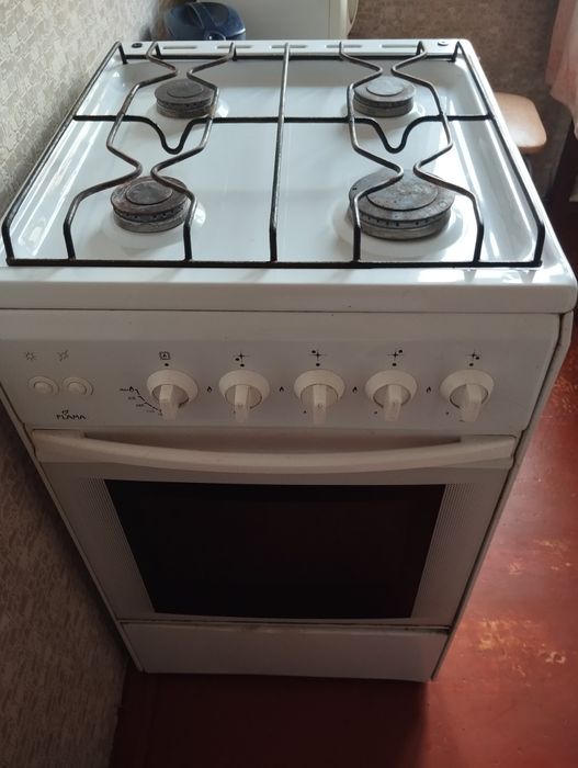 Продам газплиту. В рабочем состоянии 15000 ТГ.