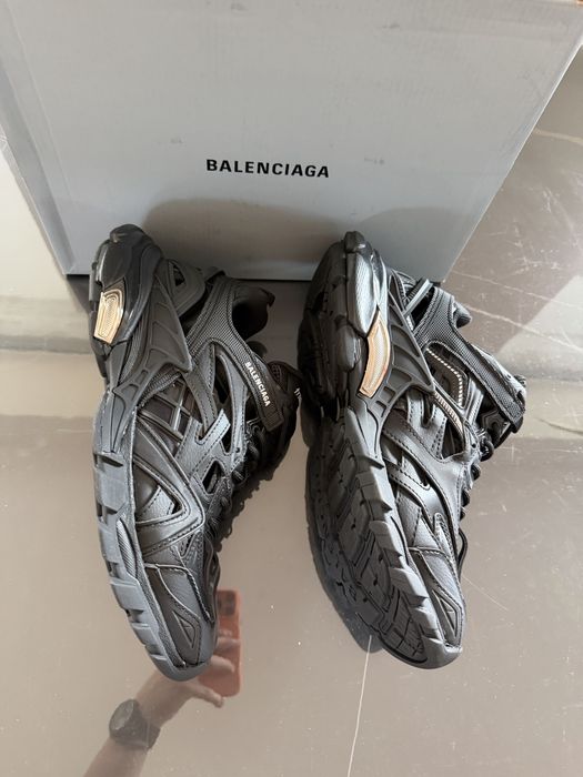 Balenciaga Track 2.0 45