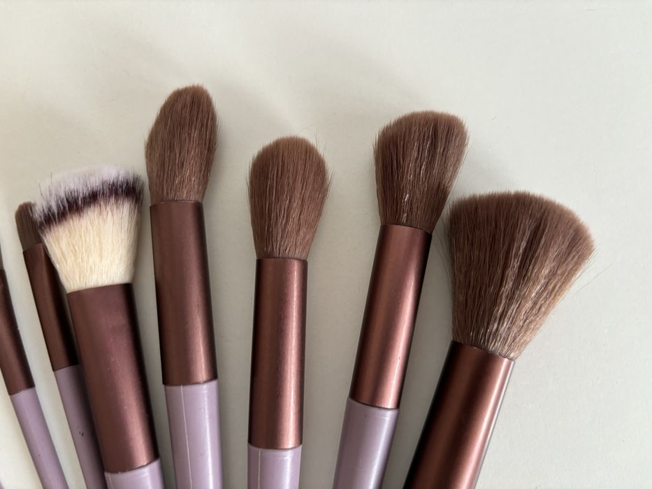 Професионални четки за грим