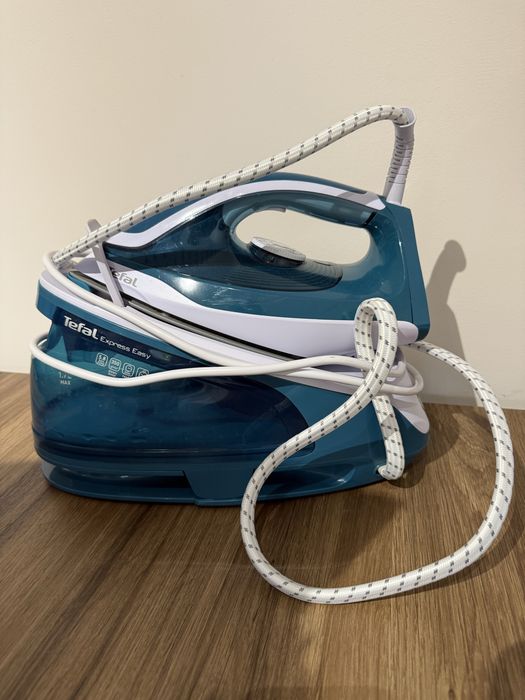 Statie de calcat Tefal
