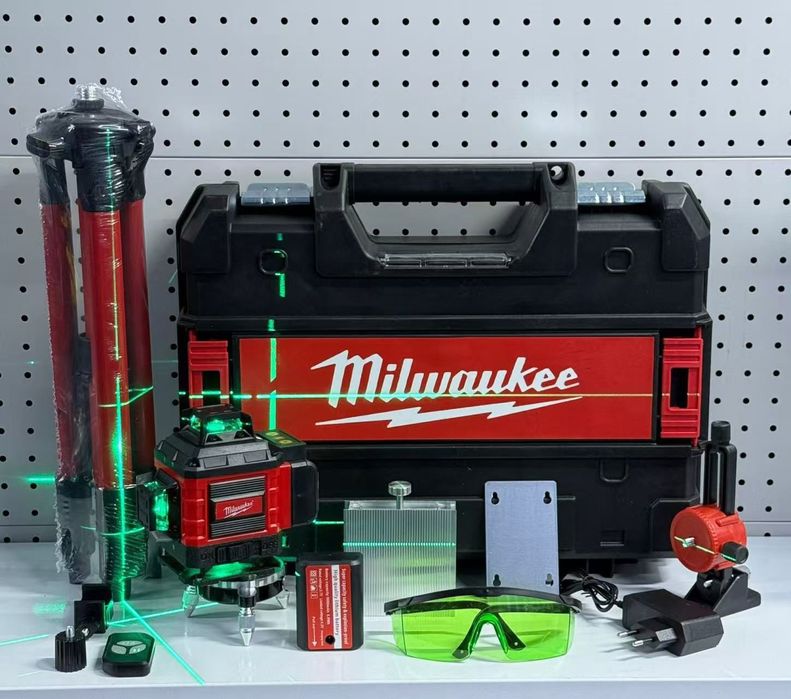 Лазерный уровень (зелённый луч)