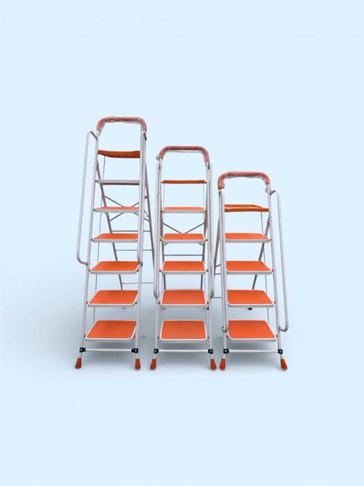 Narvon usta bob eng tepasida instrimintlar turadi