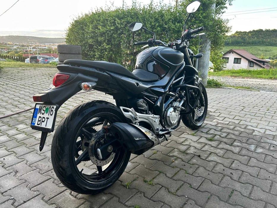 Suzuki SV 650 Gladius ABS limitat A2