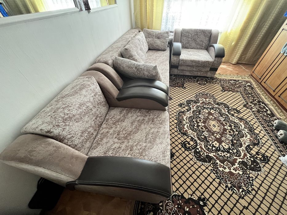 Диван и кресла