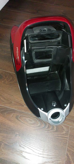 Прахосмукачка Silence force Rowenta