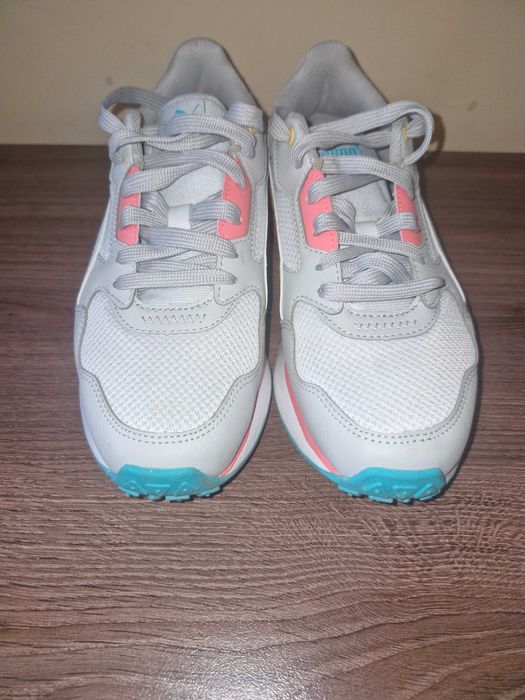 Adidas, Puma, дамски маратонки