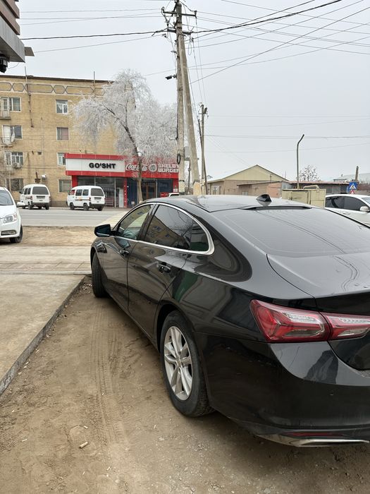 Malibu 2.4L atmosferniy sotiladi