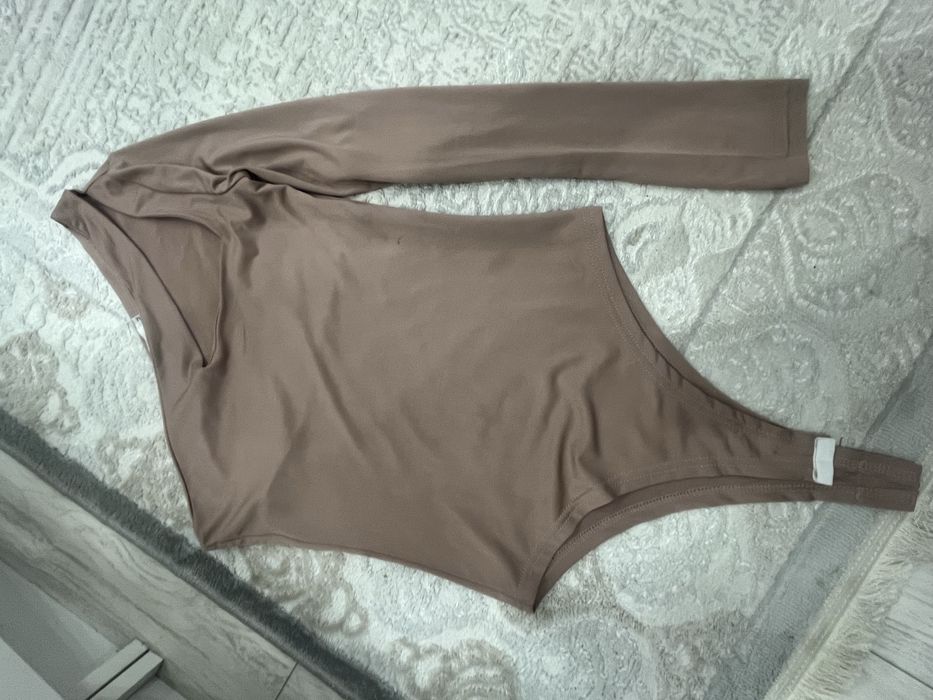 Два женских боди