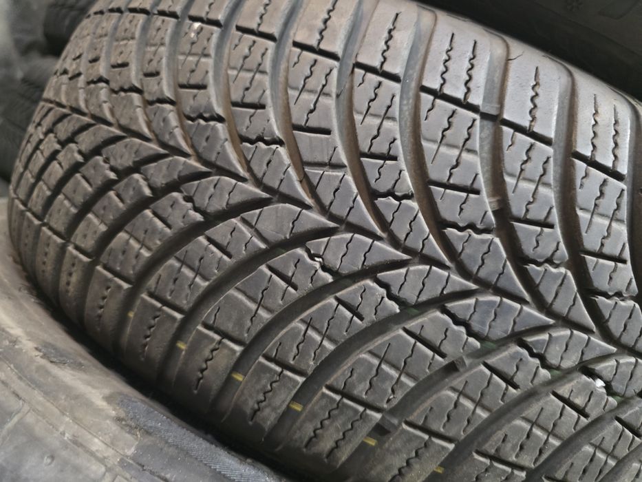 2бр Всесезонни гуми 185 55 15 - Goodyear - DOT 2023