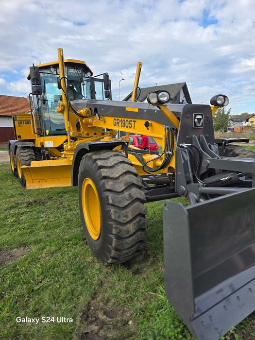 Autogreder nou XCMG GR1905T, 15.4 t, lama fata, centrala, scarificator