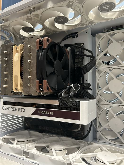 Calculator / PC Gaming Ryzen 7 RTX 3070 32 GB RAM