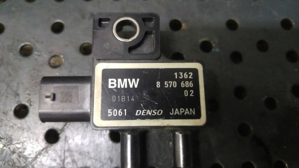 Senzor presiune gaze bmw seria 1 f20 f21 857068602