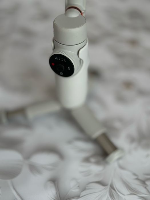 Продается стабилизатор insta show 360