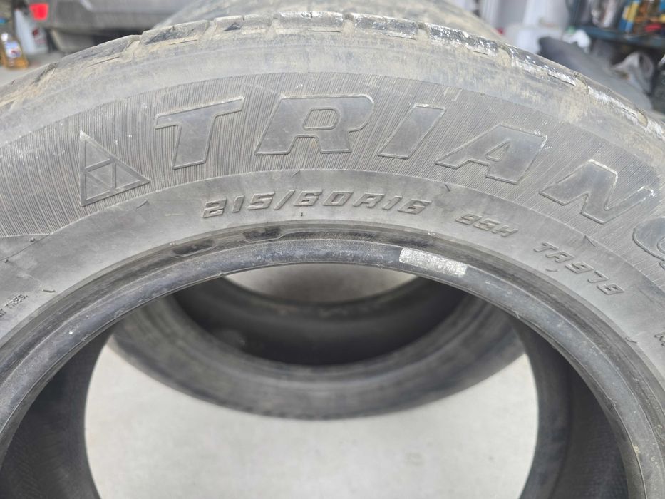 Продам шины 215/60/16.