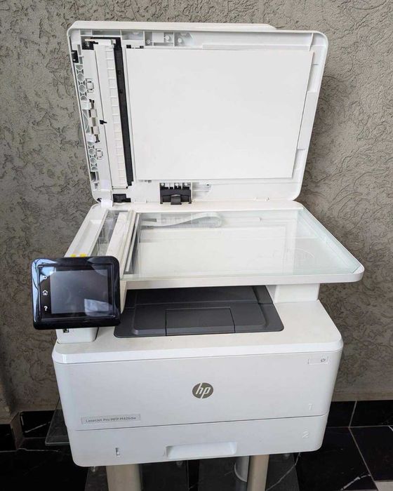 МФУ HP LaserJet Pro MFP M426dw