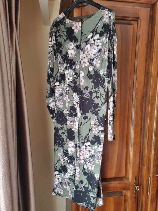 Vând rochie Nissa mas. 50