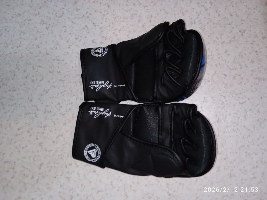 Перчатки RDX хорошей состояние