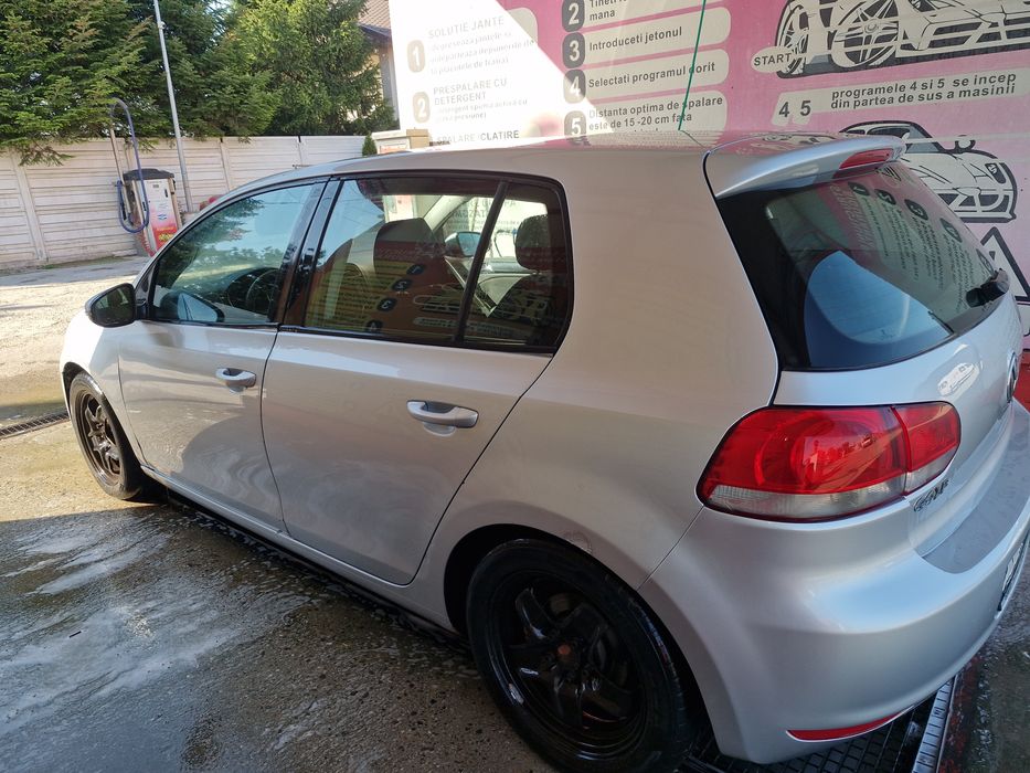 Vând golf 6- 2010