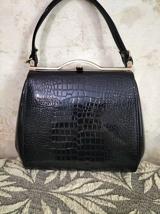 Модная женская сумочка