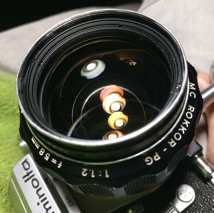 Minolta SRT303+Rokkor 58mm/1.2