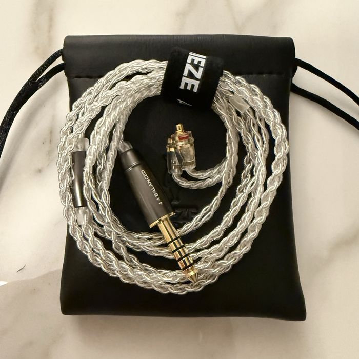 Cablu Meze Audio 4.4 balansat MMCX (pt RAI PENTA si ADVAR)