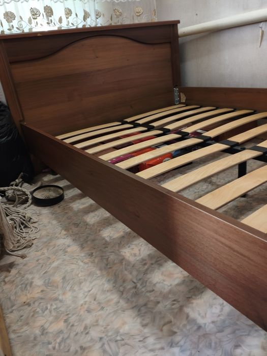 Продам кровать 2х спальная