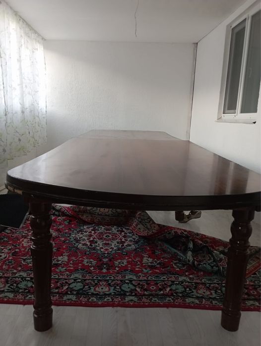 Стол сатылады 4 м