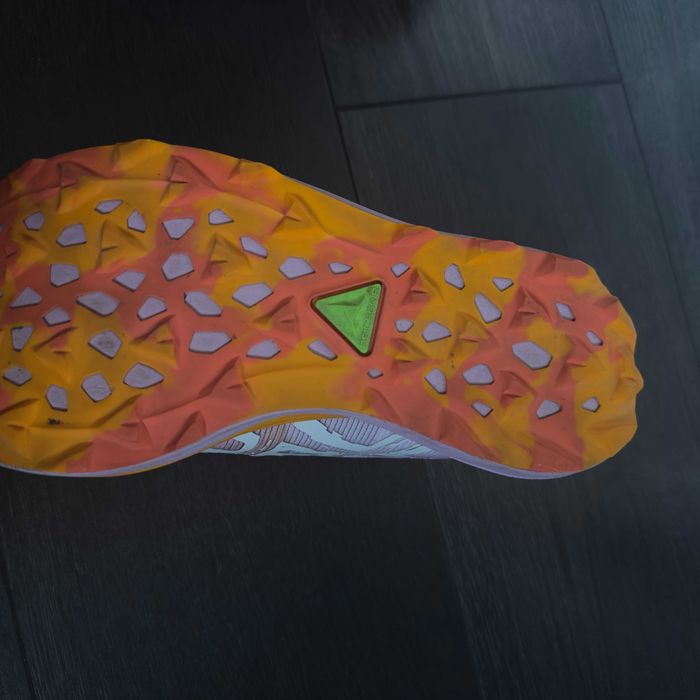 Asics Metafuji Trail спортни обувки като ново, розови, размер 39.5