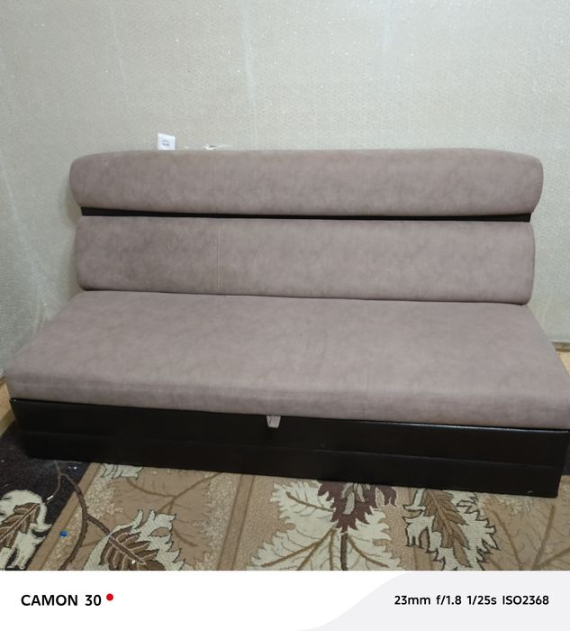 Продам диван 5000тг