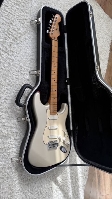 Chitara Fender Stratocaster 60 years Mexico + Case