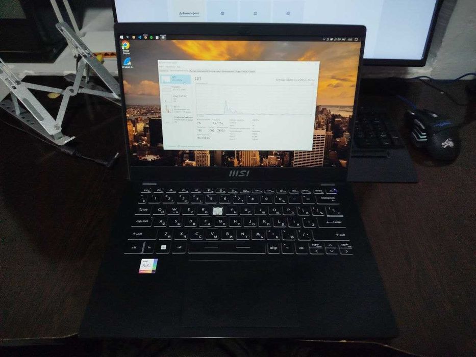 Продаю ноутбук MSI Modern 14