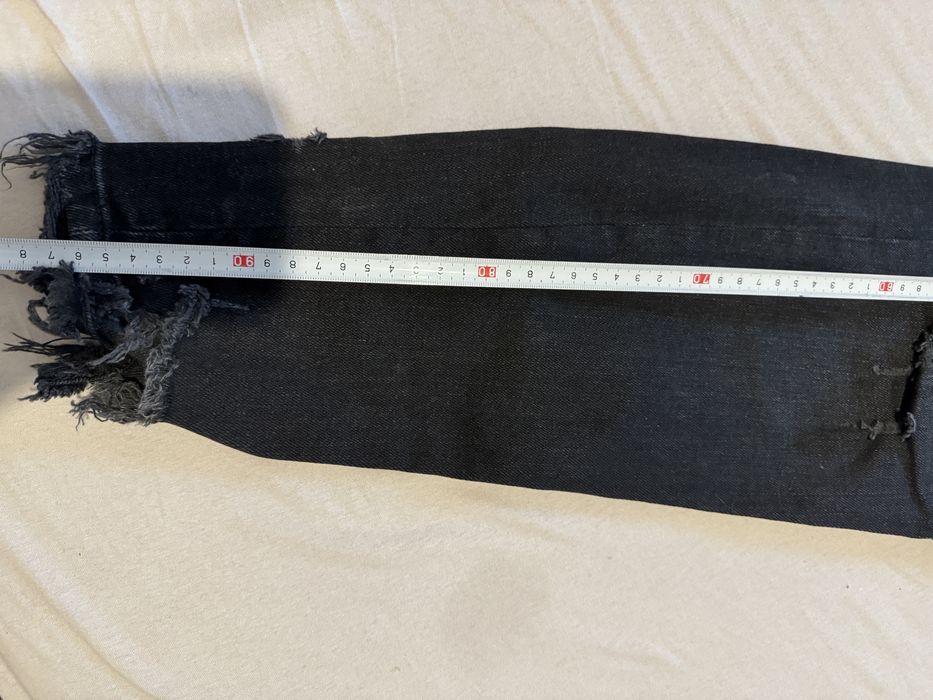 Blugi Zara 40 42 barbatesti negri cu rupturi