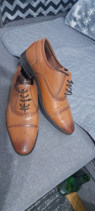 Pantofi eleganti
