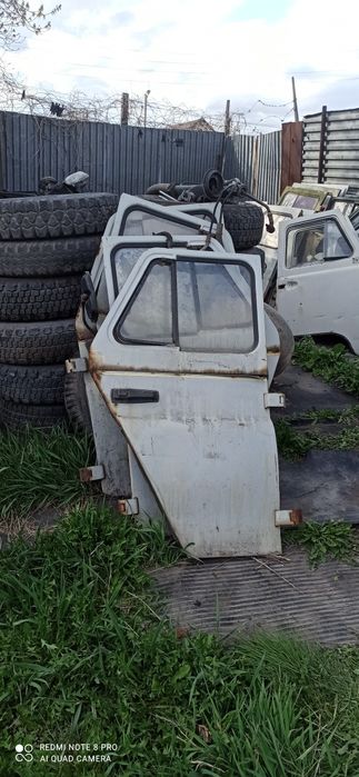 Двери на УАЗ 469 452