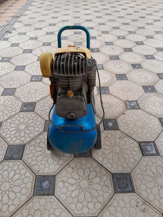 Продается компрессор