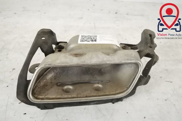 Оригинален ляв изпускателен накрайник в добро състояние Mercedes-Benz