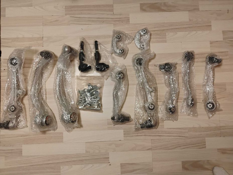 Носачи окачване Ауди А4 б5 1.9 tdi 1999 г